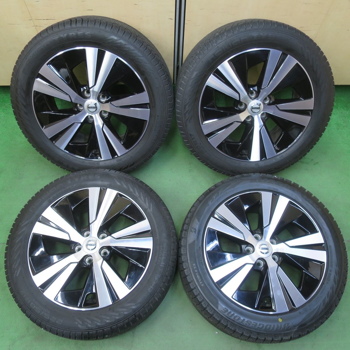 バリ溝！24年！キレイ！ほぼ10分☆ボルボ V60 S60 純正 225/50R17