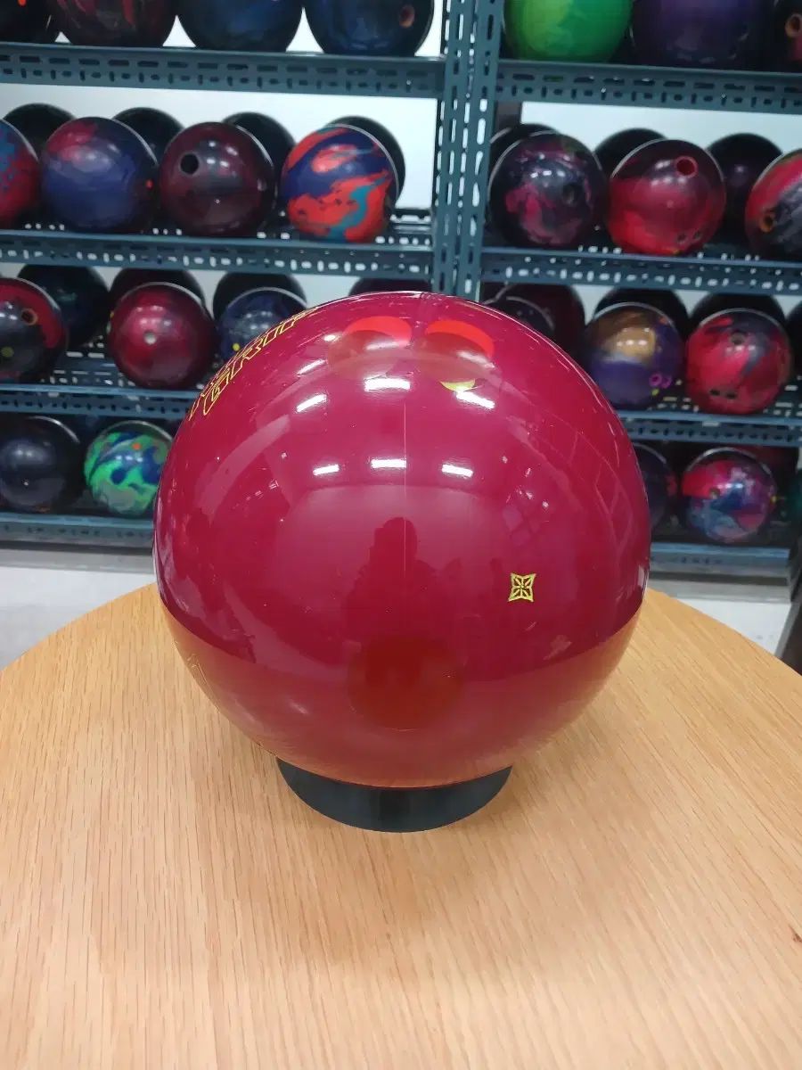 ボーリングボール 복원완 15 p KPOP アイドル