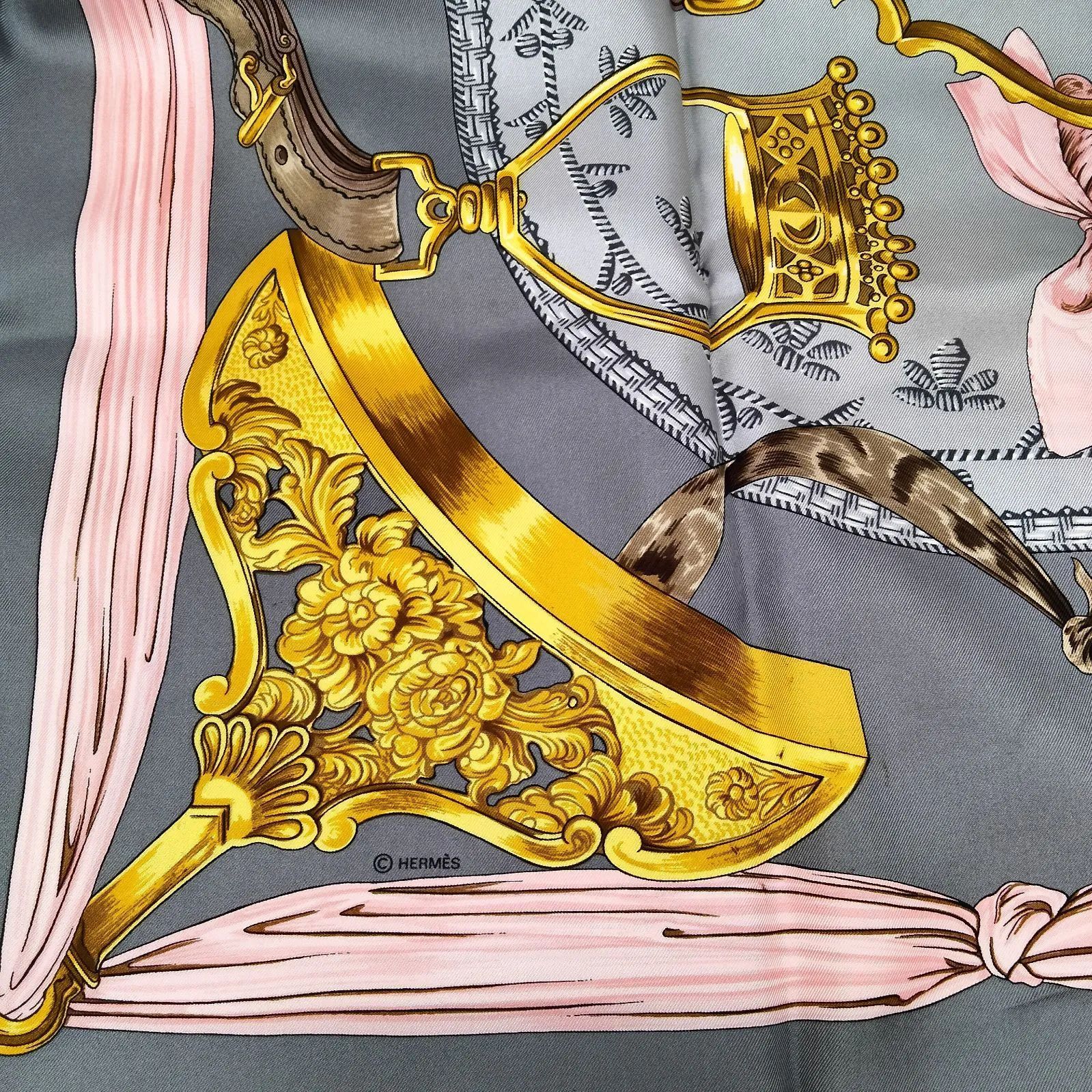  ️HERMES ️エルメス カレ90 グレー シルク バンダナ スカーフ 小物