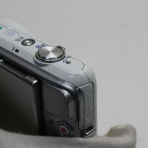 ナチュラルホワイト デジカメ