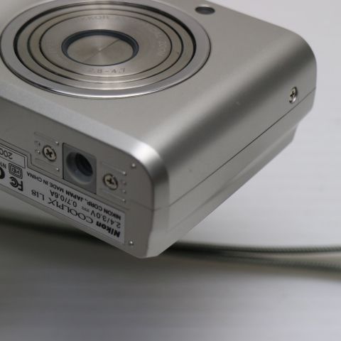 COOLPIX L 18 シルバー Nikon デジカメ デジタルカメラ 本体 03000 コンパクトデジタルカメラ デジタルカメラ