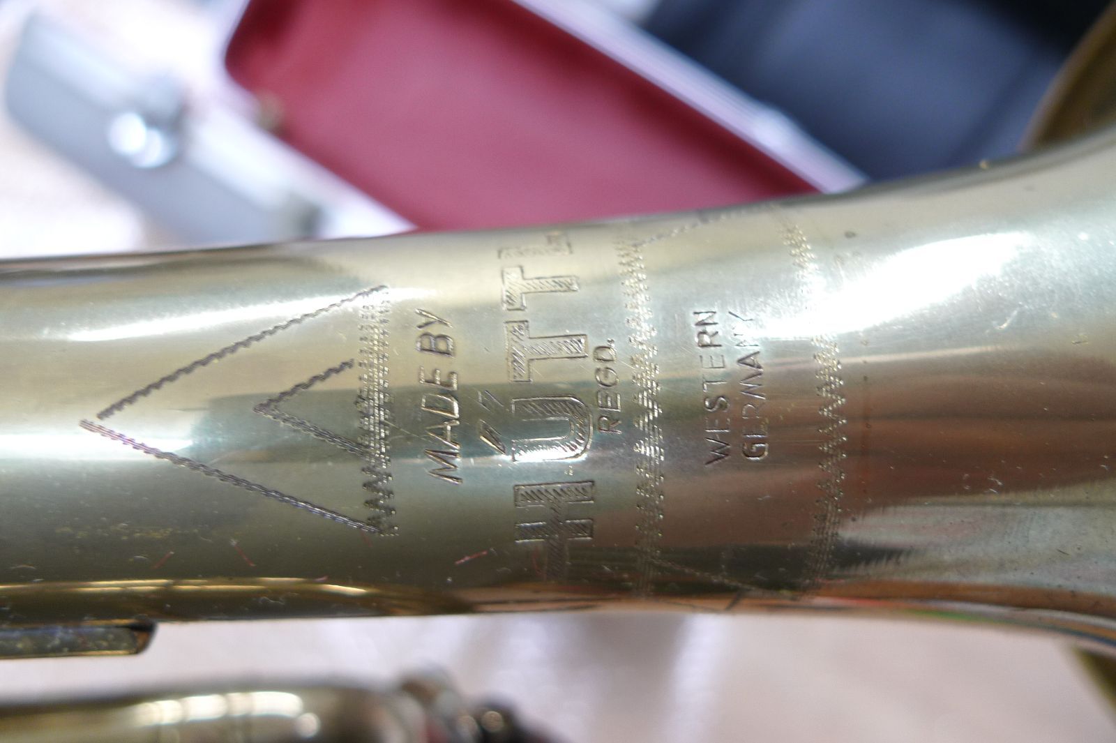 容易な HUTTL ヒュッテル トランペット REGD WESTERN GERMANY ハードケース マウスピース付き 管理p1104