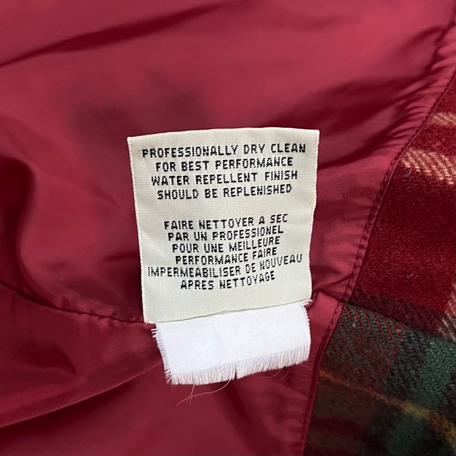 フード取り外し