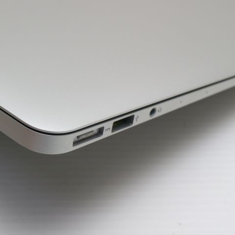 超美品 MacBook Air 2017 13インチ 第5世代 Core i5 8GB SSD 128GB