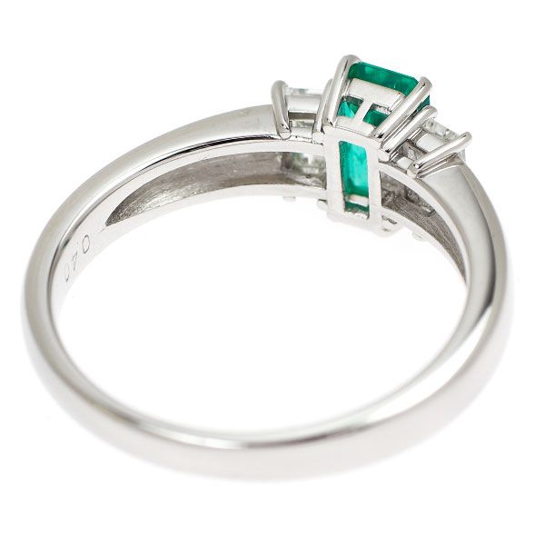 Pt900 エメラルド ダイヤモンド リング 0.69ct D0.40ct