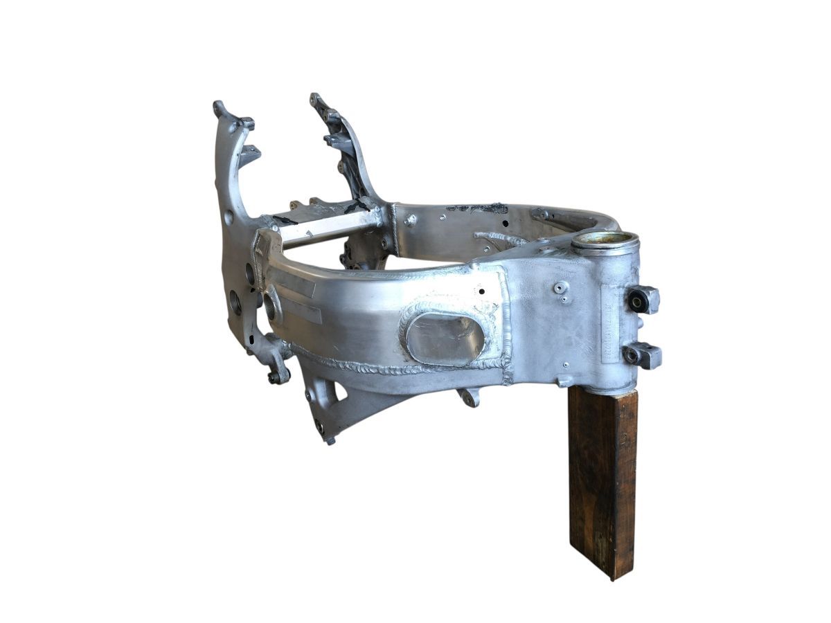 GSX1300R ハヤブサ 隼 GW71A 初期型 書類付 フレーム 組み換え 補修にも 2764-Z4411