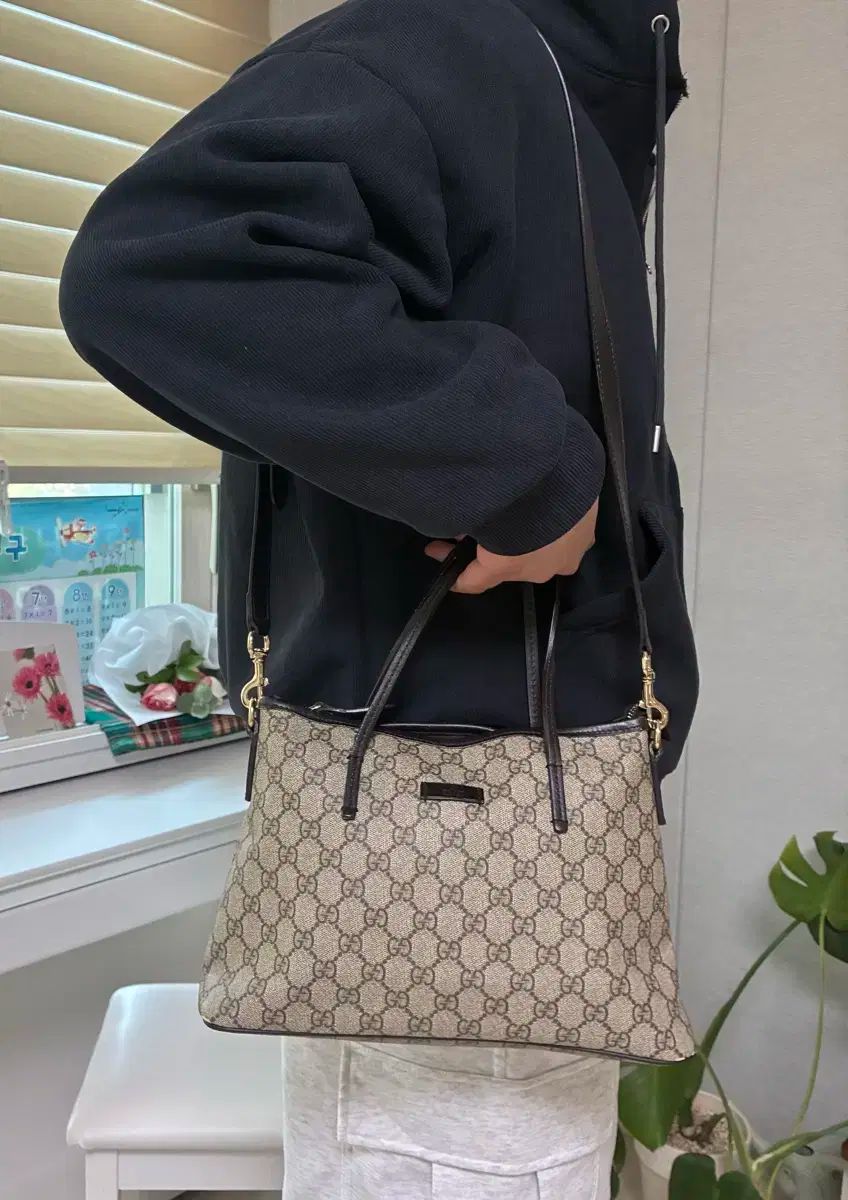 グッチ gg スモール クロスバック