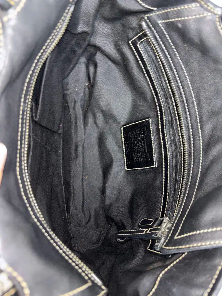 ショルダーバッグ