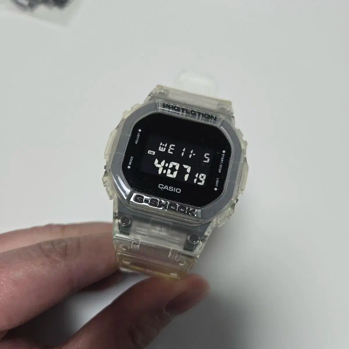 CASIO カシオ G SHOCK ジーショック DW 5600 SKE 7