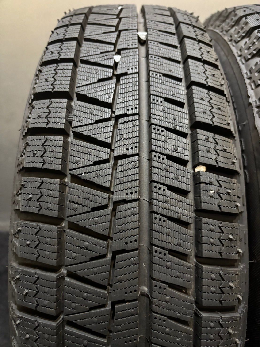  165 65 R 14 TOPRUN 14インチ 4 5 J 45 100 H スタッドレス 4本 ハスラー ソリオ デリカD 2 南1 K 529 14インチ タイヤ ホイールセット