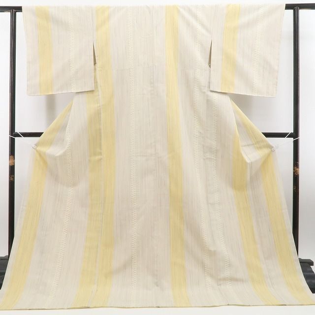 新品 紗紬 仕立て上がり 縦暈し 夏着物 証紙付 仕付糸付