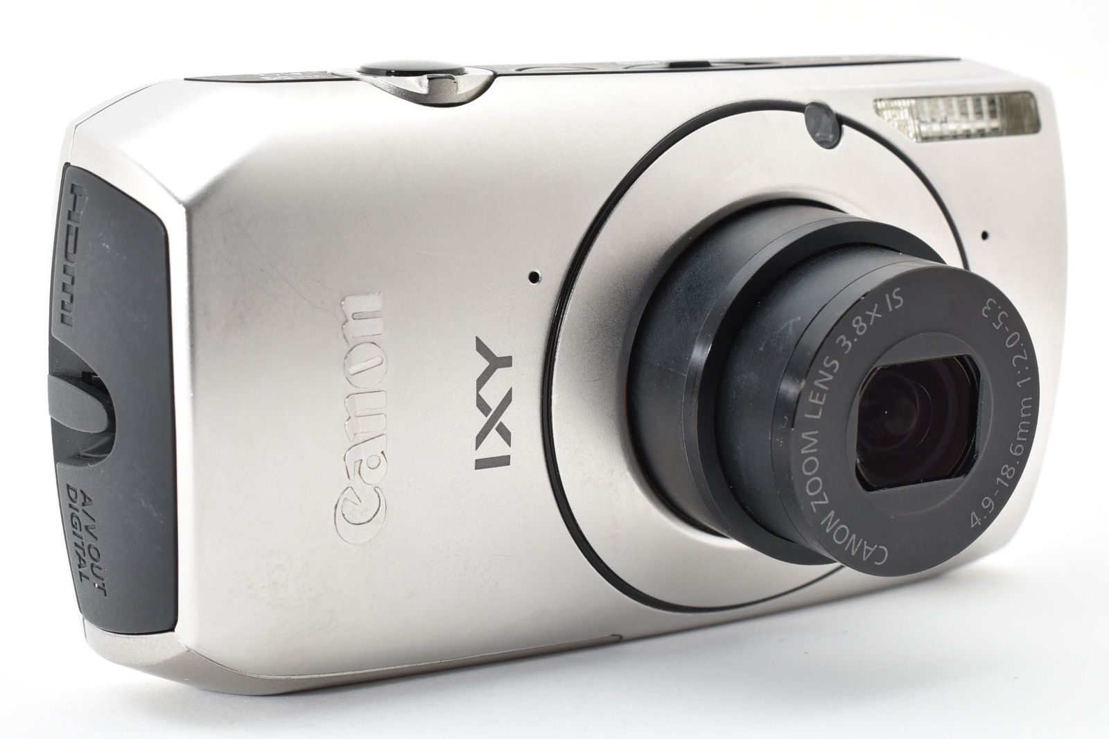 コンパクトデジタルカメラ