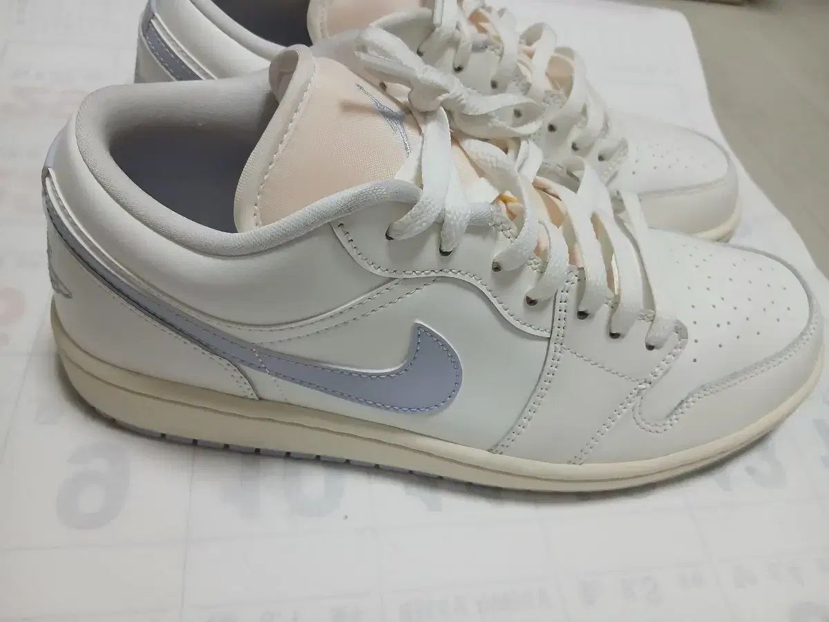 ナイキ エア ジョーダン 1 ロー レディース 靴