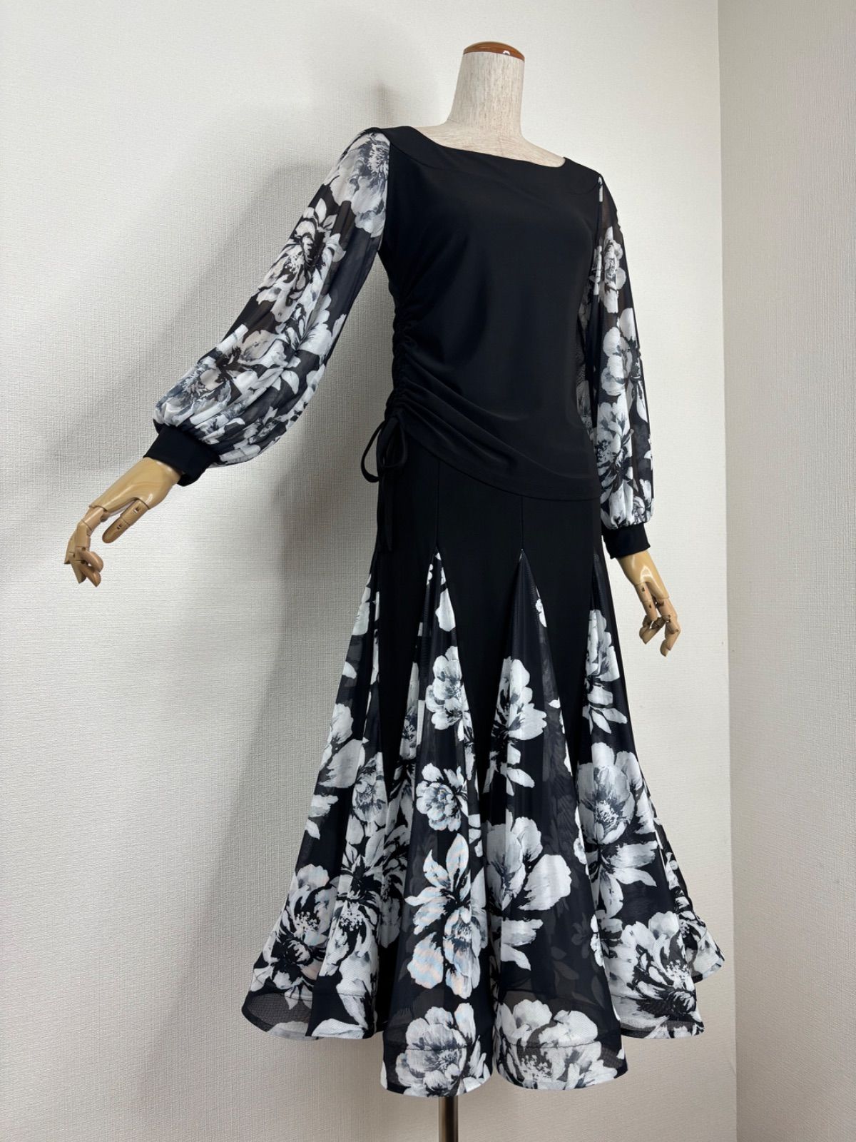 社交ダンス ブラック×ホワイト パフスリーブ ソフトメッシュ セットアップドレス 衣装 LLC-HASEGAWATOSO_COM