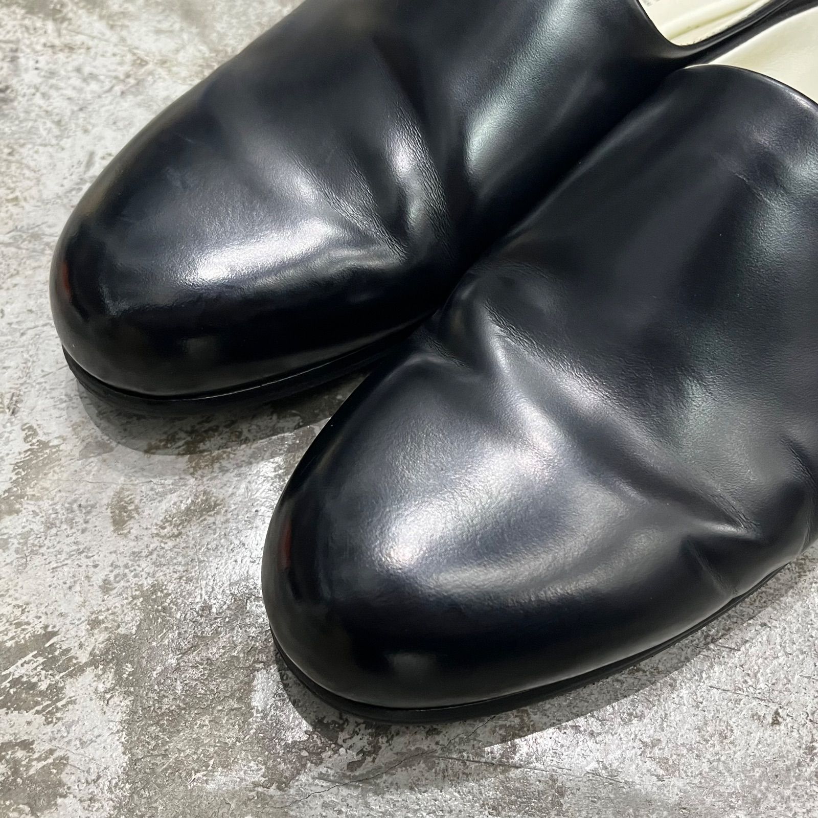 オペラサンダル