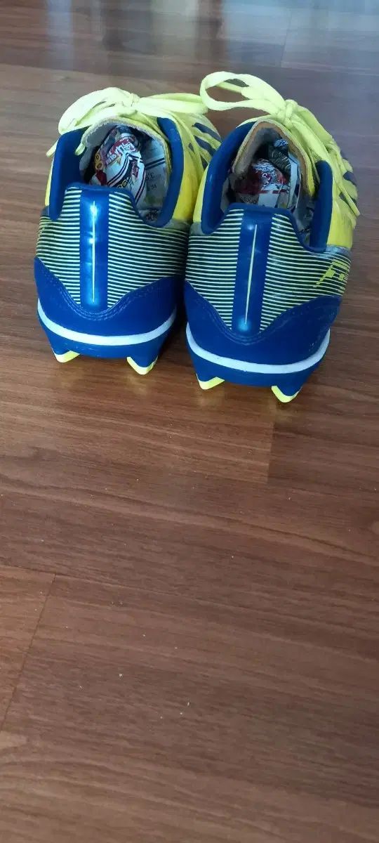 サッカーシューズ