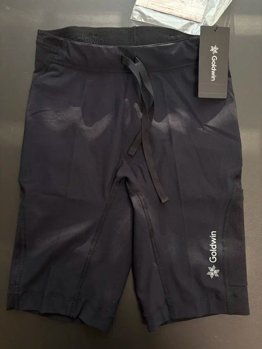 ゴールドウィン インパクト エア カーゴ ハーフ タイツ L ウィメンズ