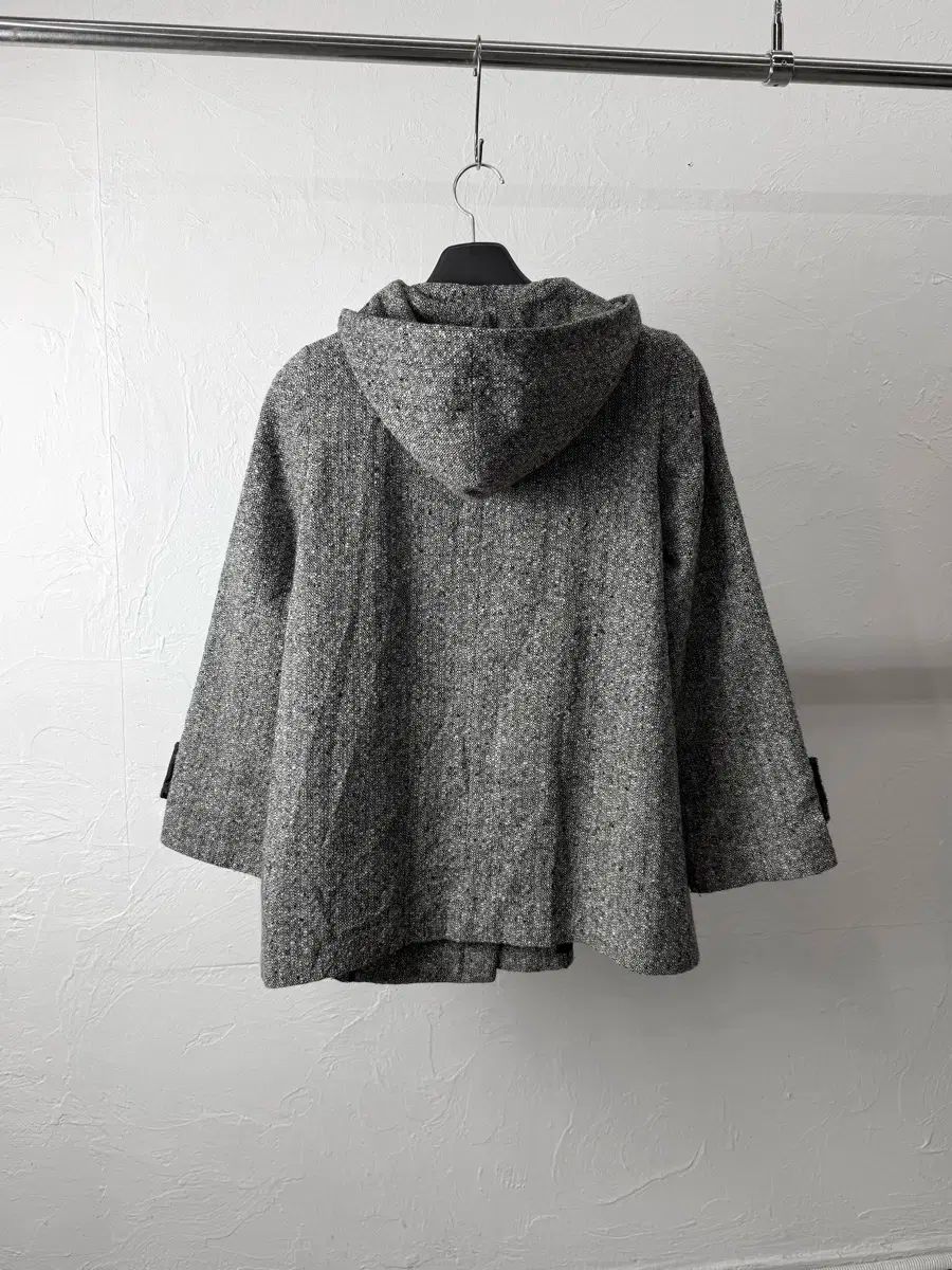 コムサイズム トゥボタン