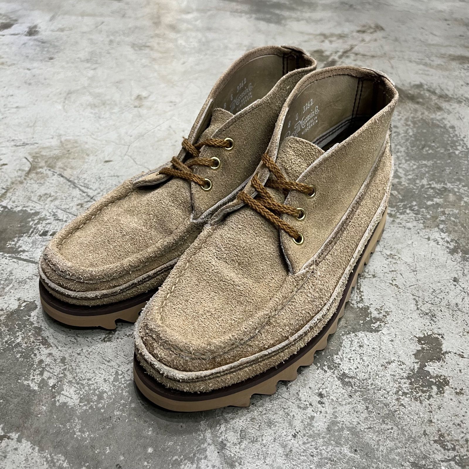 参考上代99000円 RUSSELL 3ホール スポーティングクレー シャークソール スエード チャッカブーツ ラッセルモカシン 8 3262 2066 M 1