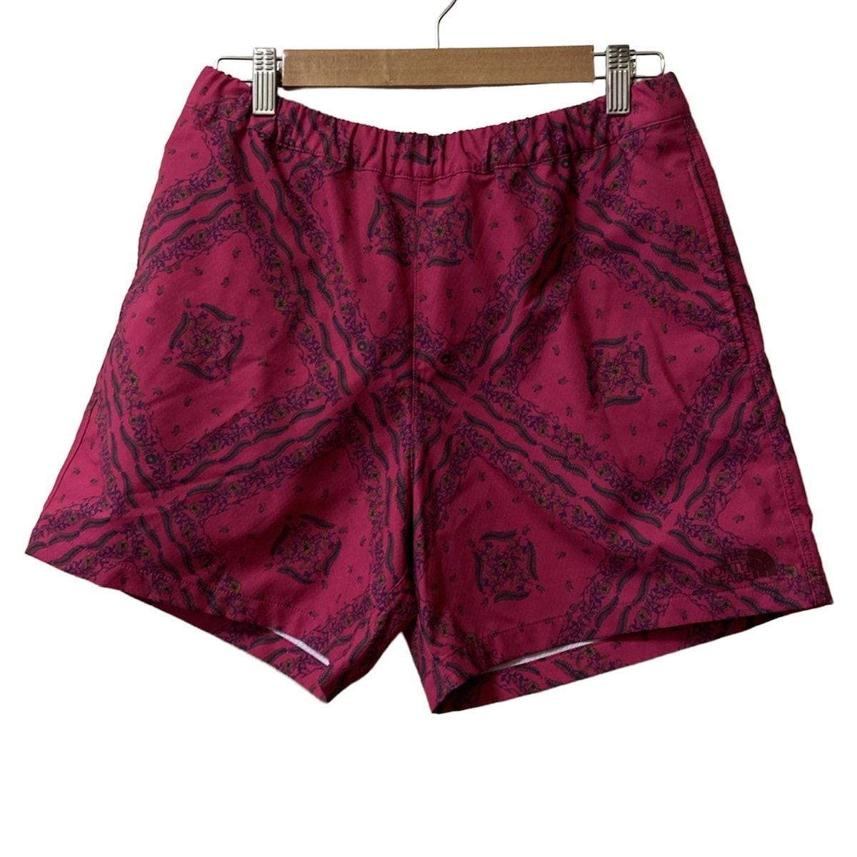 THE NORTH FACE ノースフェイス ショートパンツ サイズL レディース - ピンク×ネイビー×ダークイエロー 花柄 ウエストゴム