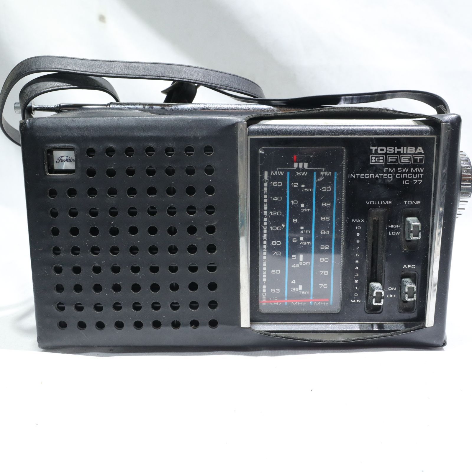 TOSHIBA IC-77 FMラジオ ジャンク 通電確認済/ジャンク】東芝 MW/SW/FM