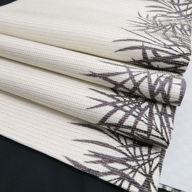 視線の先に見えてくる自分探しの新たな創造 正絹