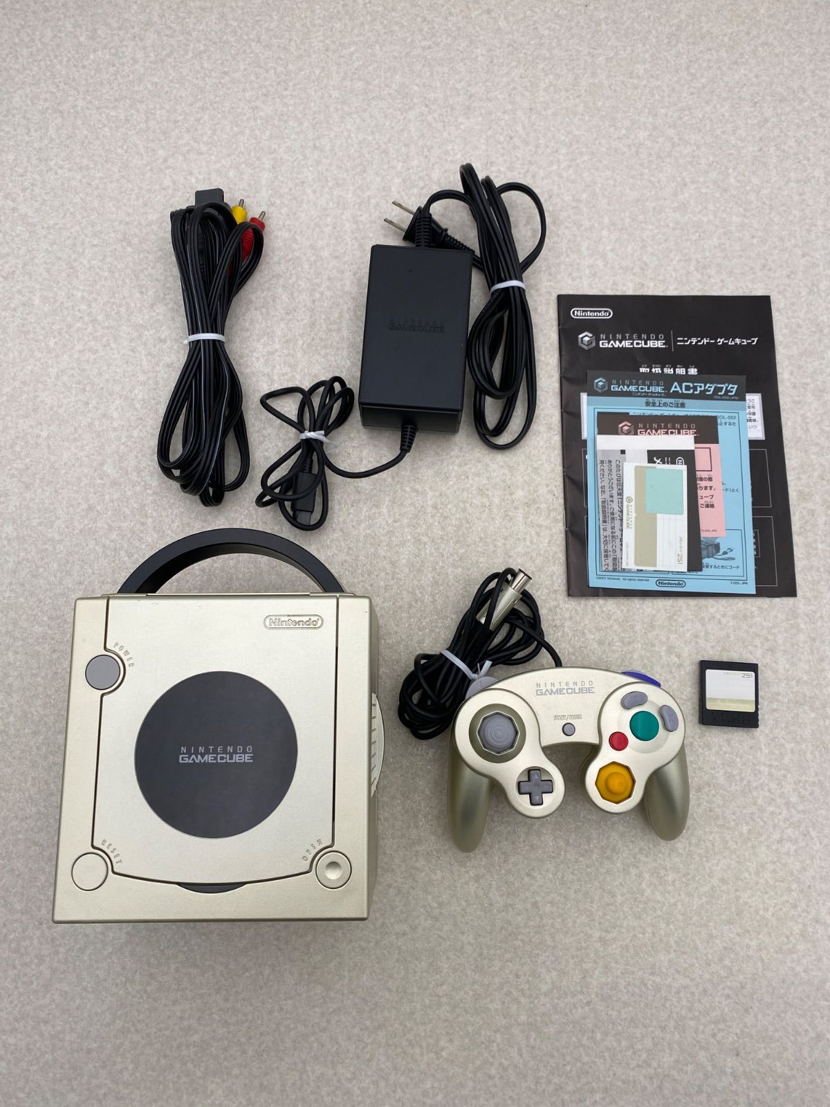 Nintendo ゲームキューブ 本体 スターライトゴールド 動作品