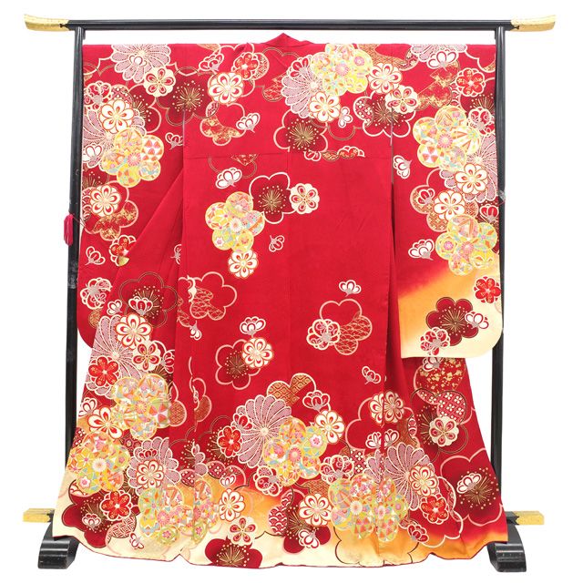 振袖 着物 リサイクル 正絹 成人式 フォーマル 金駒刺繍 金彩加工 赤 梅 菊 花 二十歳 20歳 成人式 結婚式 卒業式 春 秋 冬 仕立て上がり 身丈171 裄丈69 ふくよか TLサイズ トールサイズ LL 2L みやがわ sb16566