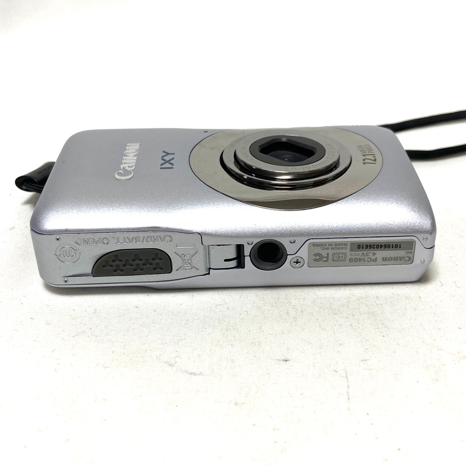 Canon IXY 200F PC1469 コンパクトデジタルカメラ シルバー キャノン