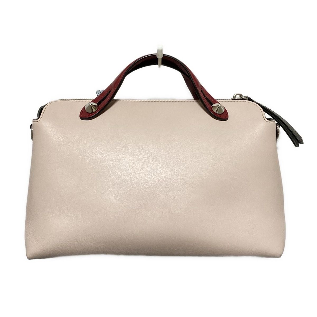 FENDI フェンディ