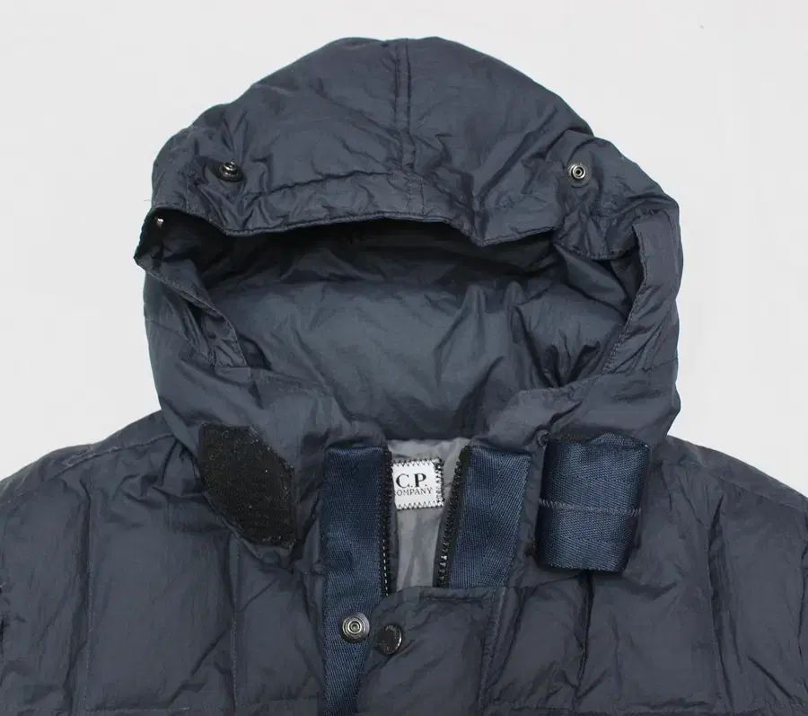 C.P. COMPANY メンズ 105 ダウン アウター CP컴퍼니 남성 105 오리털 패딩 점퍼 깨끗 P04 C.P. COMPANY メンズ 105 ダウン アウター