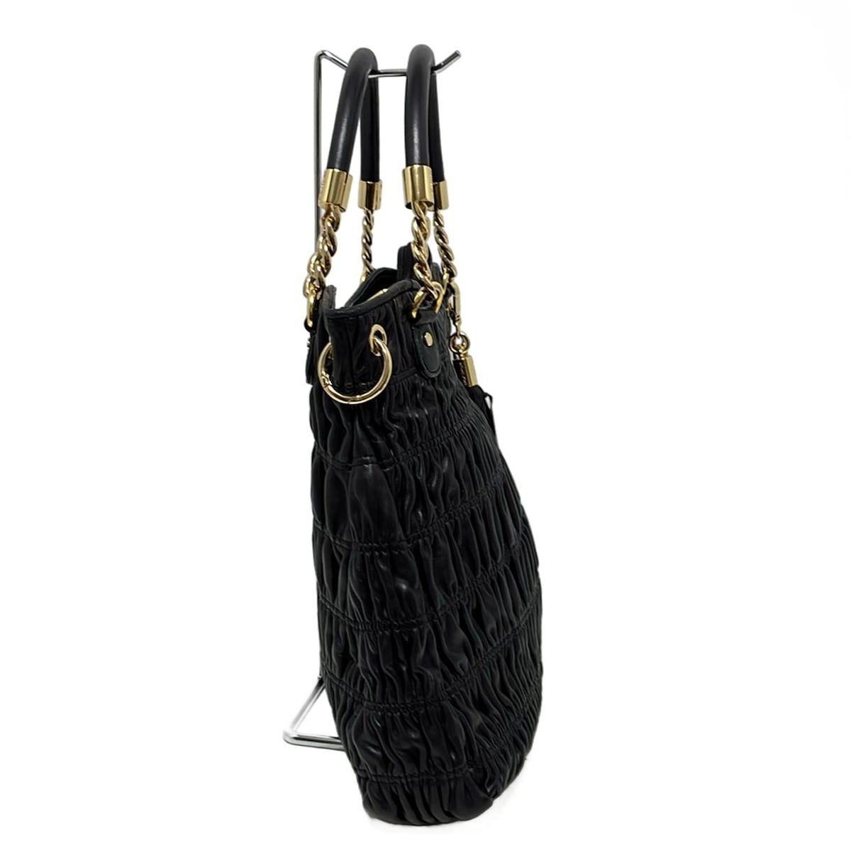 MICHAEL KORS マイケルコース ハンドバッグ - 黒×ゴールド ギャザー レザー