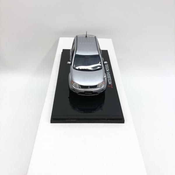 三菱 アウトランダー