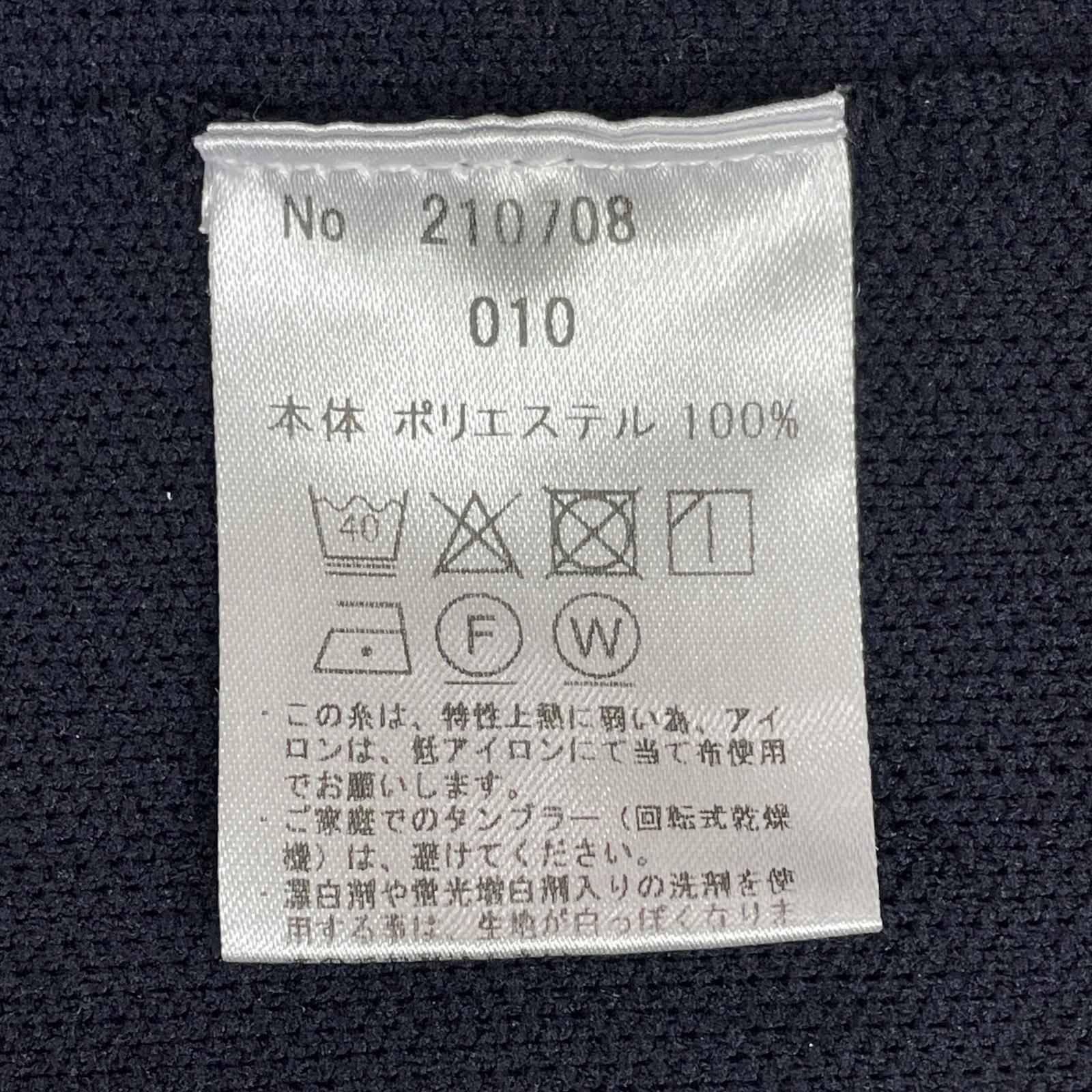 ニットフーデッド