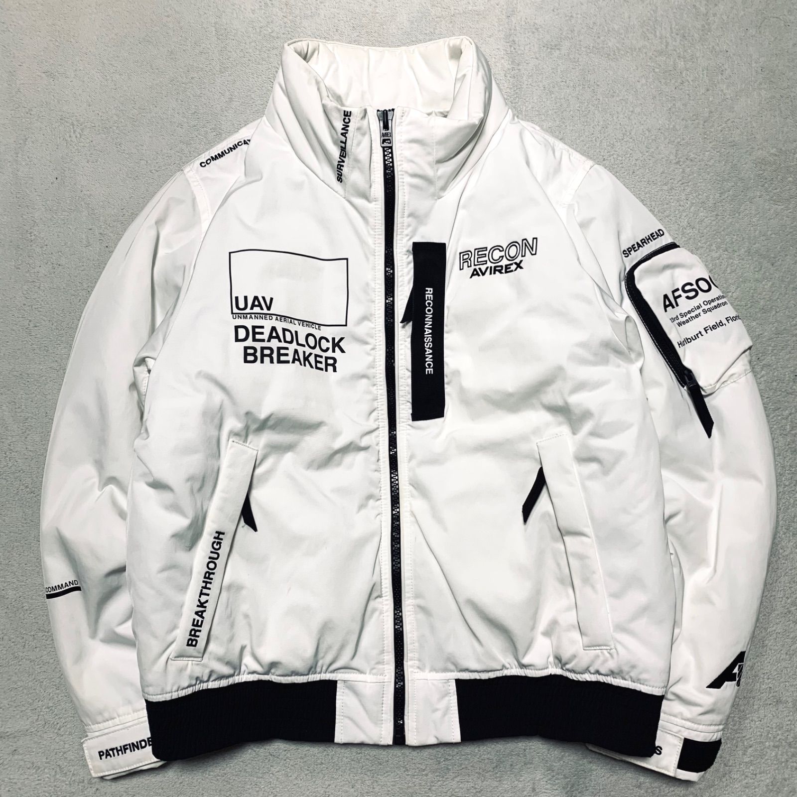 AVIREX FLIGHT JACKET WEATHER WATCHER フライトジャケット ミリタリージャケット 中綿ダウンジャケット ウェザーウォッチャー RECON リーコン ロゴ刺繍 2WAY XLサイズ ホワイト 白 アヴィレックス KANDAIZUMI_COM