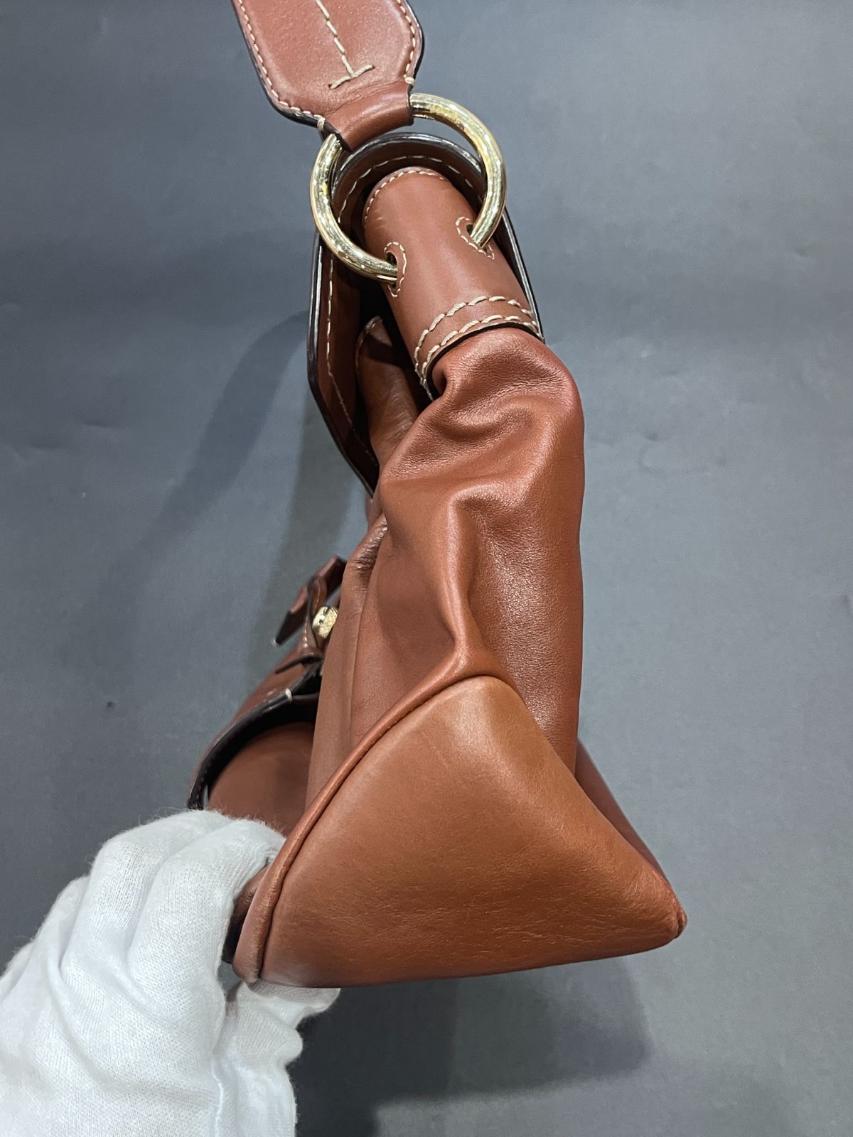 ハンドバッグ B25110541