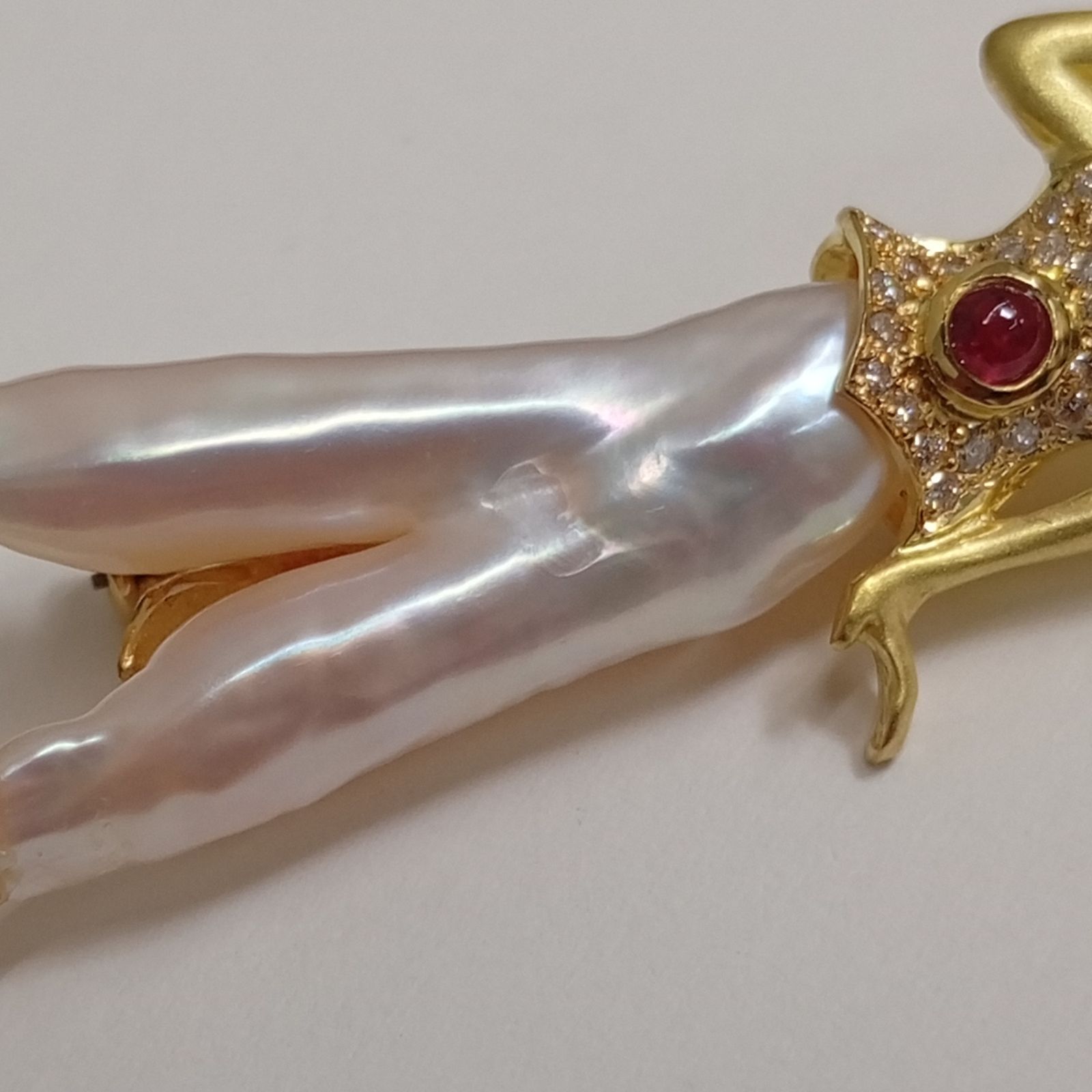 K18 メレD0.16ct ルビー サファイヤ エメラルド0.22ct パールct不明 ブローチ トップ 10.09g バロックパール デザイナーズ ジュエリー JA-25062 FORTGASGNV_COM_BR