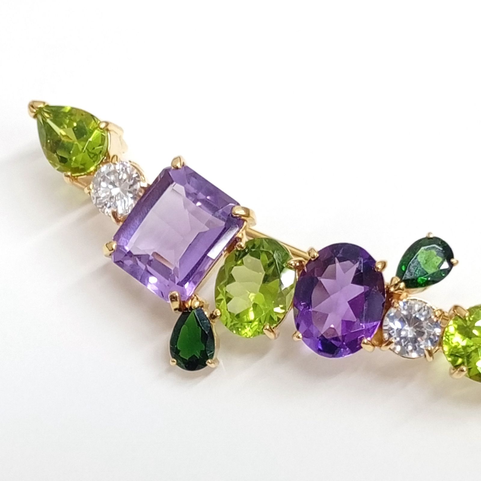 他石目不明 ブローチ