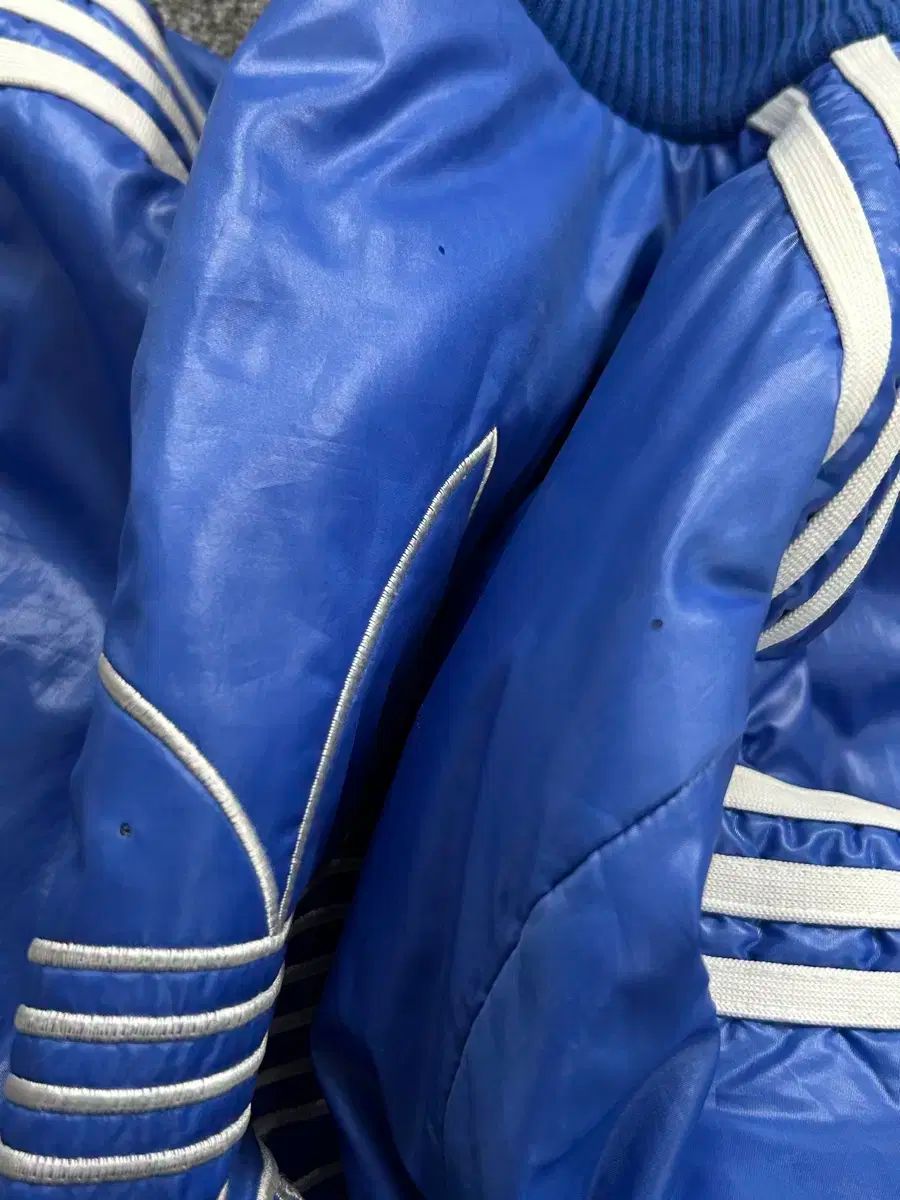 アディダス スクール ロゴ ブルー アウター ジャケット GULLKHAN_COM
