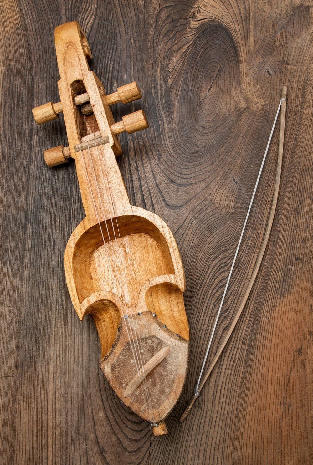 ネパールのサーランギ ナチュラル サーランギ Sarangi サーランギー 擦弦楽器 ヒンドゥスターニー Hindu