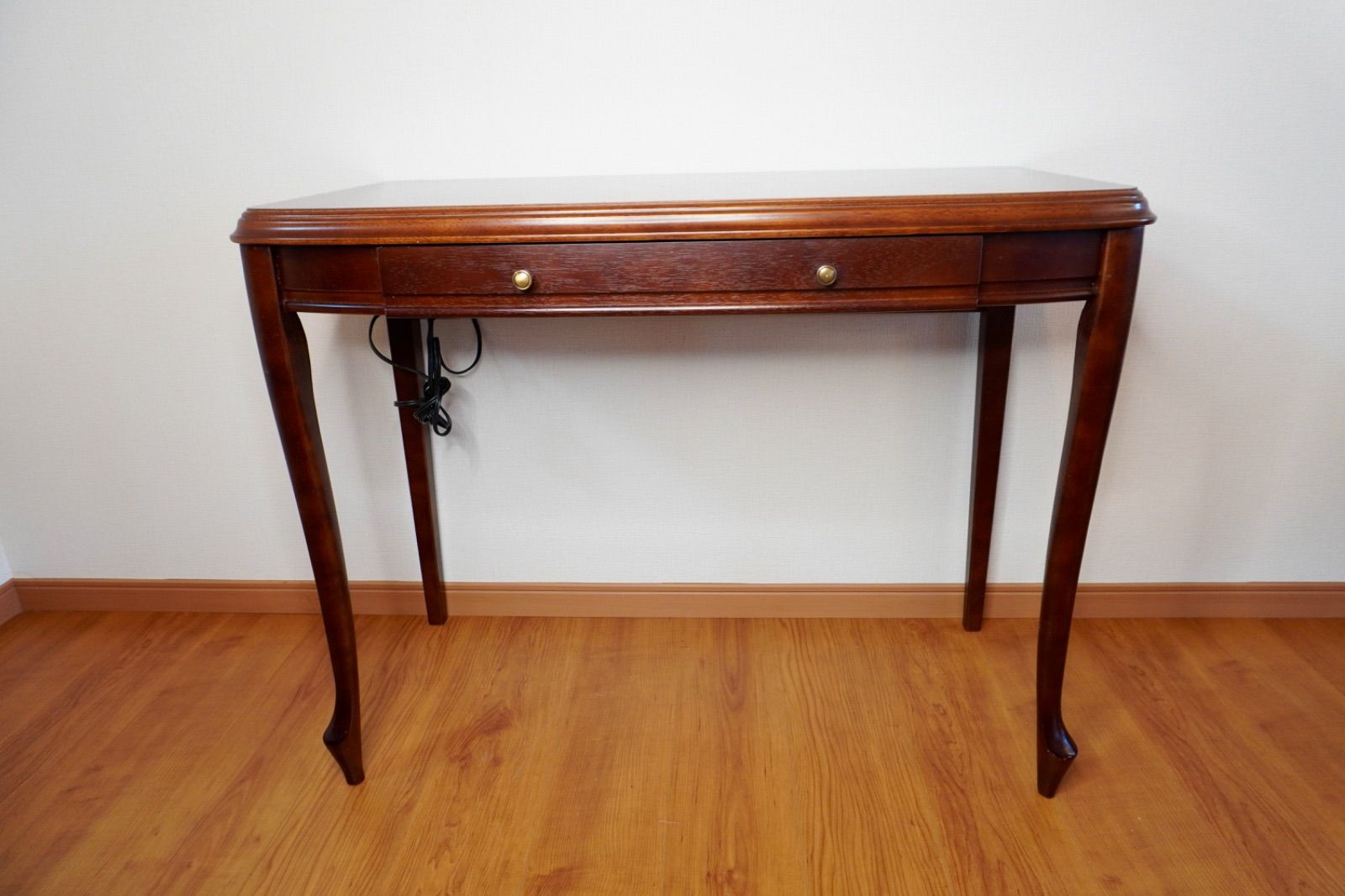 マルニ木工　木製 引き出し付きコンソールテーブル ビンテージ マルニ コンソール テーブル - メルカリ マルニ木工 木製 引き出し付き