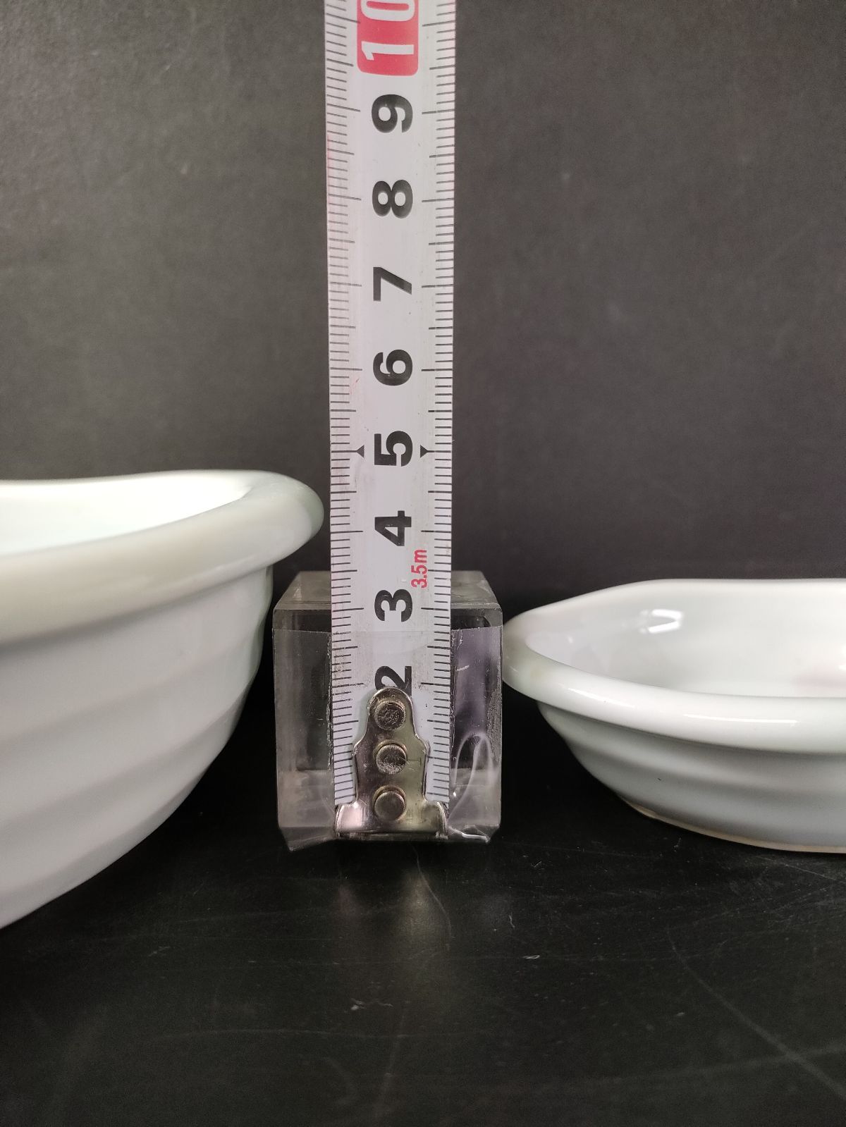 F 2 06 有田焼 瑞峯銘 青磁渦潮文鉢 大18客 小17客 菓子器 菓子鉢 飾鉢 飾皿 盛鉢 皿 和皿食器 向付 小皿 中皿 割烹