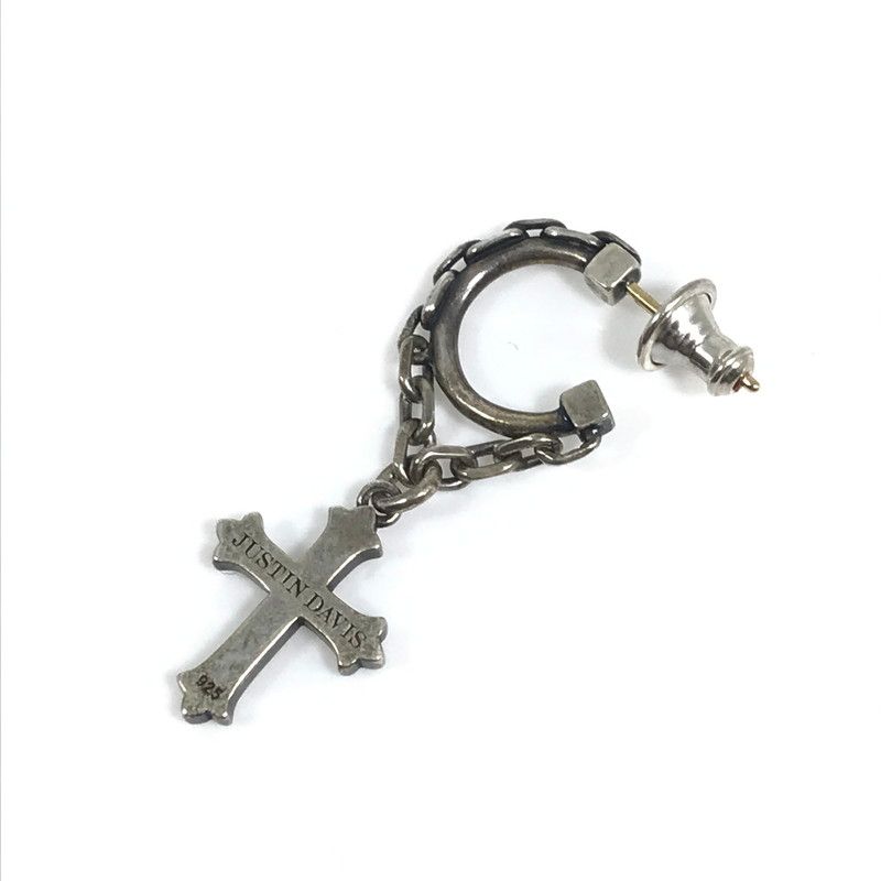 CROSS PIERCE