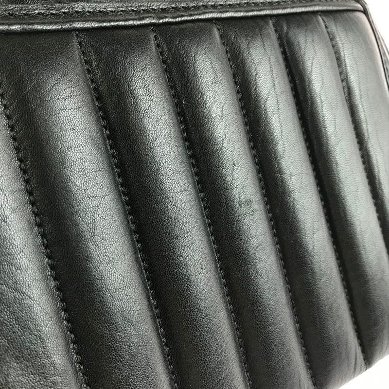 ショルダーバッグ