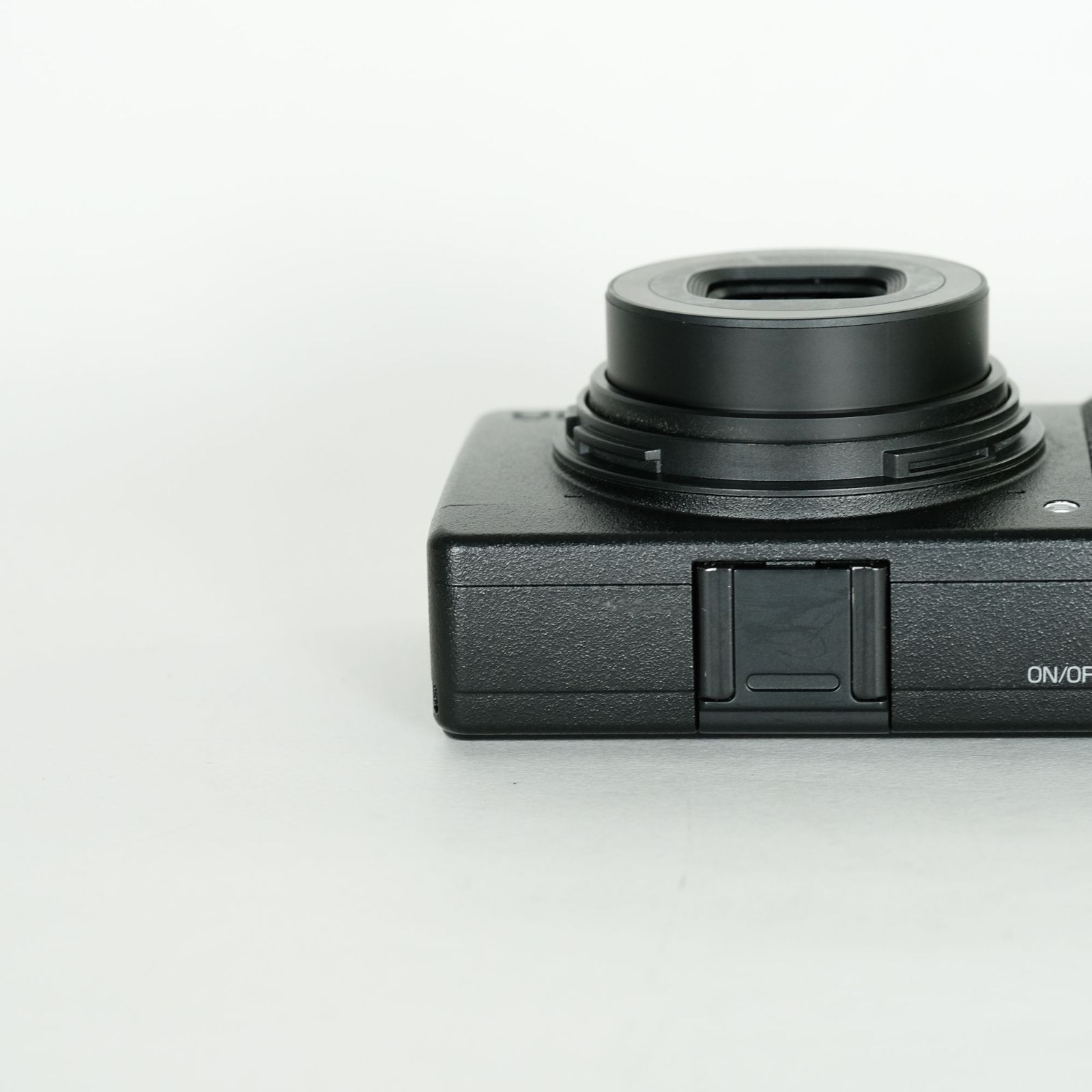 シャッター数1 560回