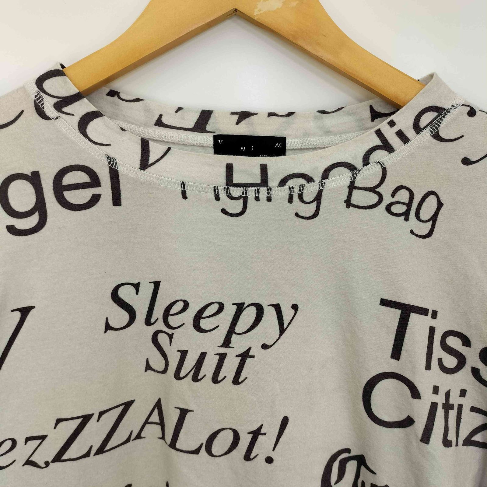 クルーネック 長袖カットソー