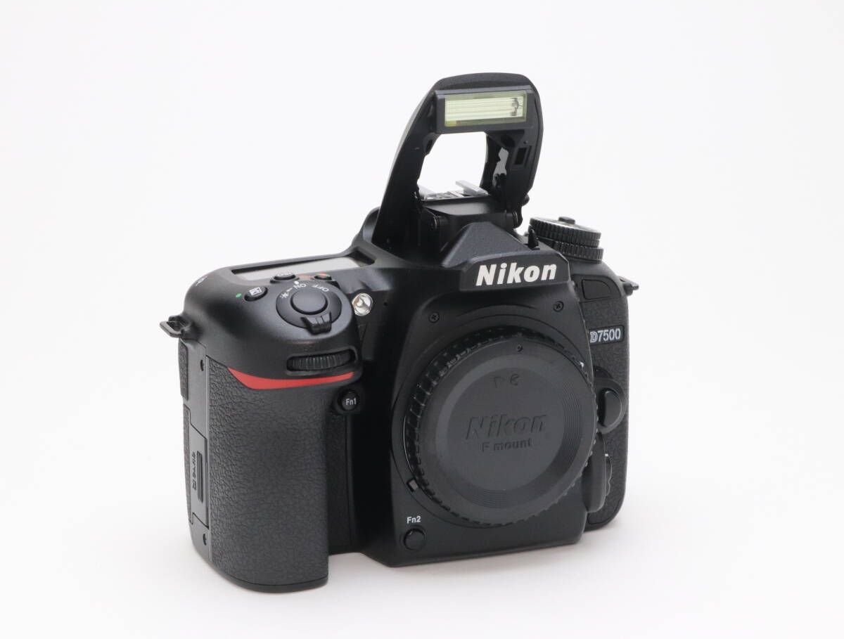 ニコン Nikon D7500 ★シャッター数：6769枚 AA- (極上品) Nikon ニコン D7500 ボディ シャッター数 4,480枚 初期