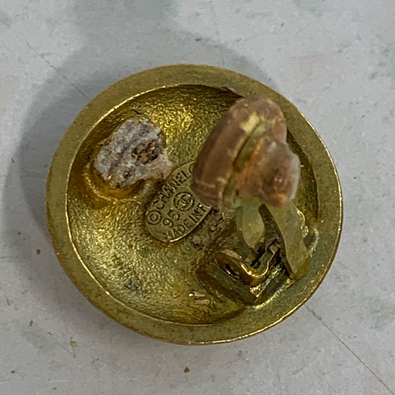 ゴールド メタル