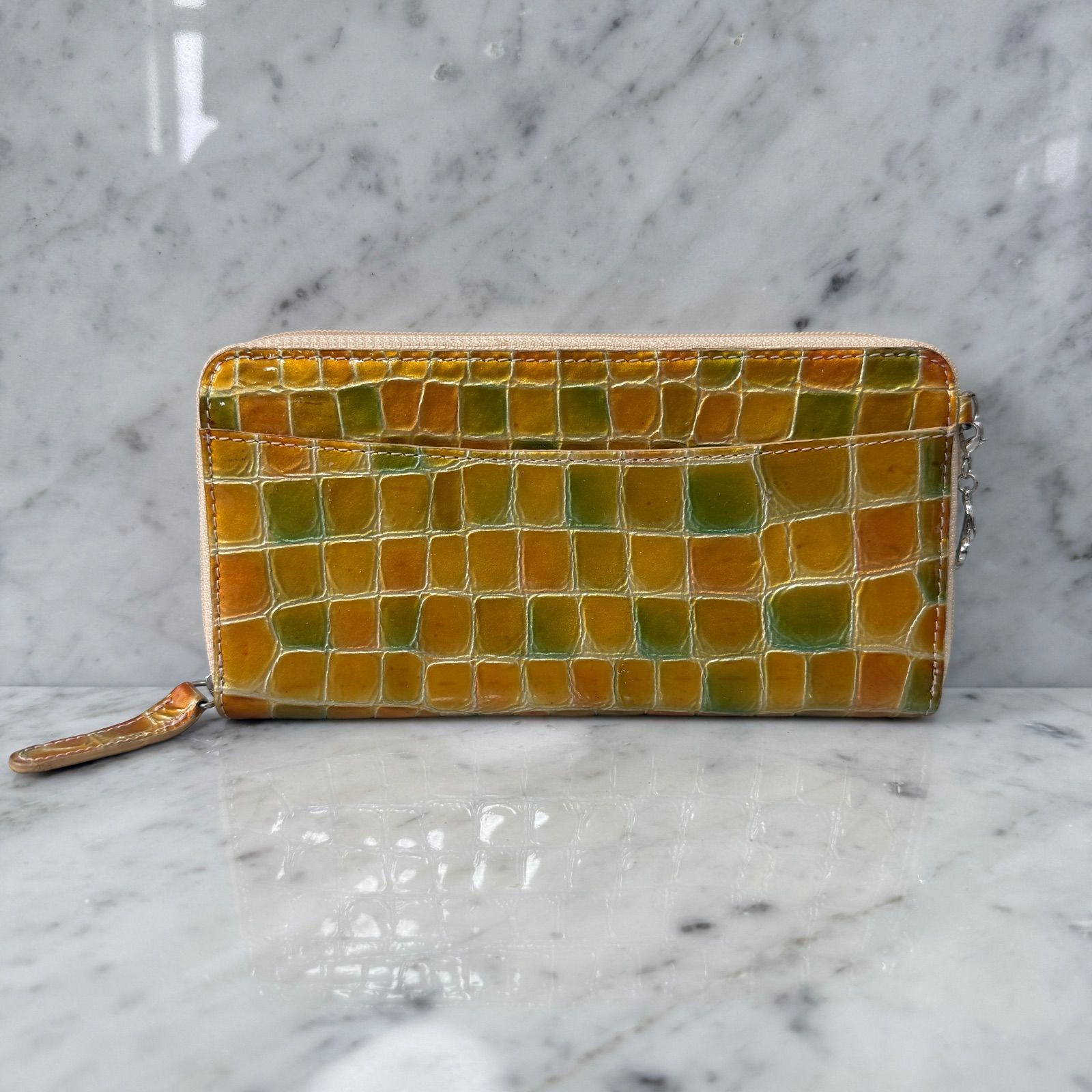 COCCO FIORE コッコフィオーレ 長財布 ラウンドファスナー ジップ 