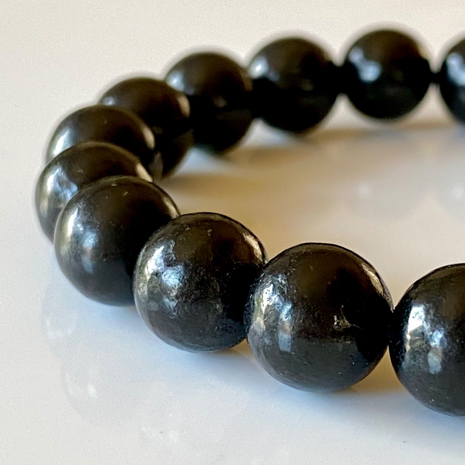 シュンガイト ブレスレット 10玉 光波動 天然石 パワーストーン